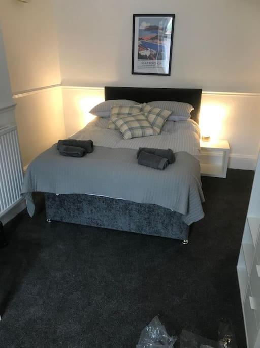 1Studio Avenue House Scarborough Bagian luar foto