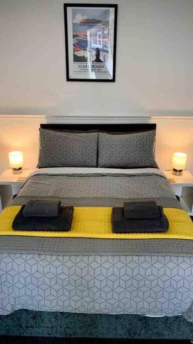 1Studio Avenue House Scarborough Bagian luar foto